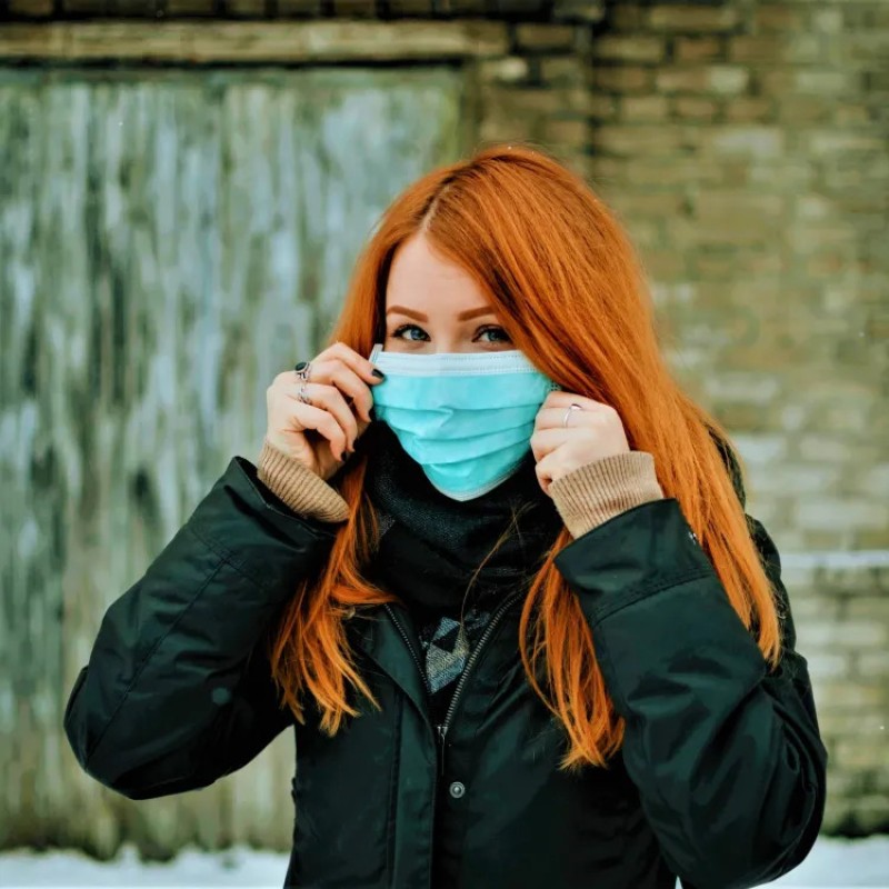 Contacta con nosotros